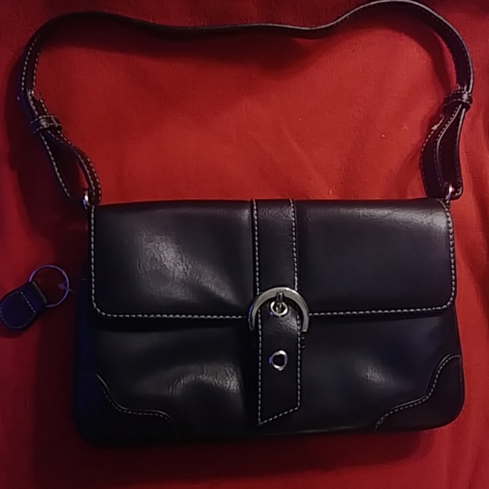 Black purse